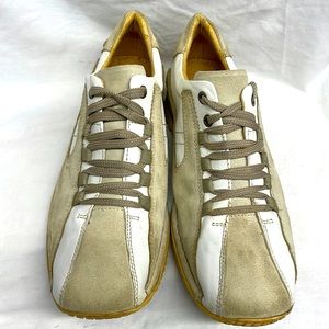 Bata soft leather low top loafers men sz 41 size 8